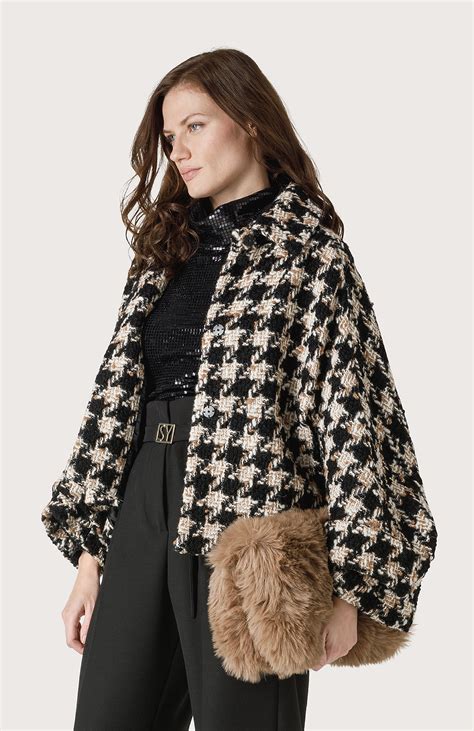 alpha cappotto modello chanel